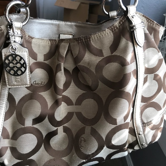 Coach Handbags - Coach Purse